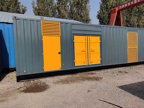 平和300kw 柴油发电机组用多大的空气开关？