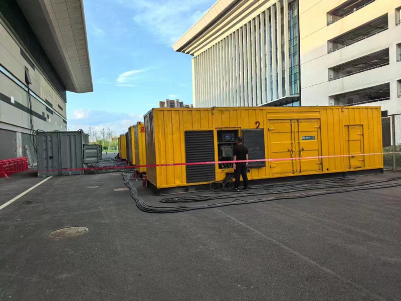 平和柴油发电机冬季保养注意事项?