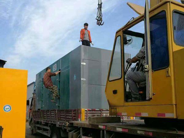 平和更换水冷式机油散热器密封件的操作流程是怎样的？